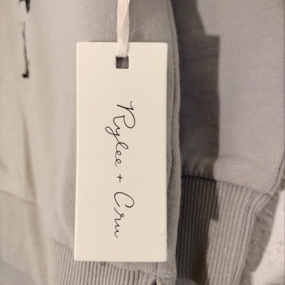 Rylee and Cru Adventure Sweatshirt - Picture 4 of 5